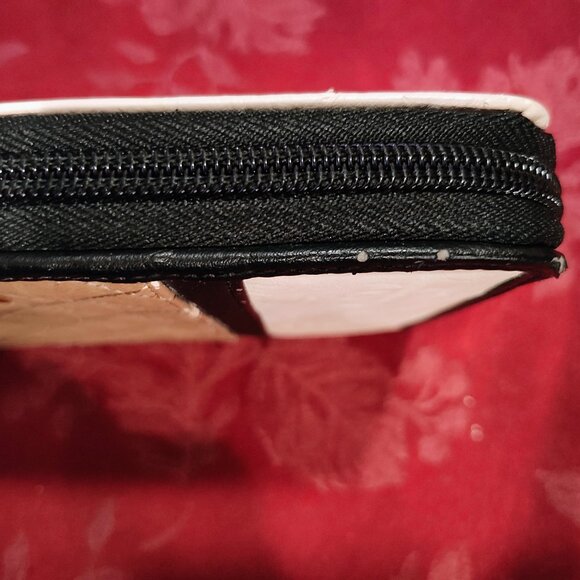 Laura Jones Zip Around Large Wallet, Used - Picture 8 of 15